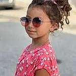 Hair, Lunettes, Head, Lip, Chin, Vision Care, Shoulder, Facial Expression, Sunglasses, Goggles, Neck, Sleeve, Rose, Happy, Day Dress, Eyewear, Cool, Summer, Magenta, Fashion Design, Personne