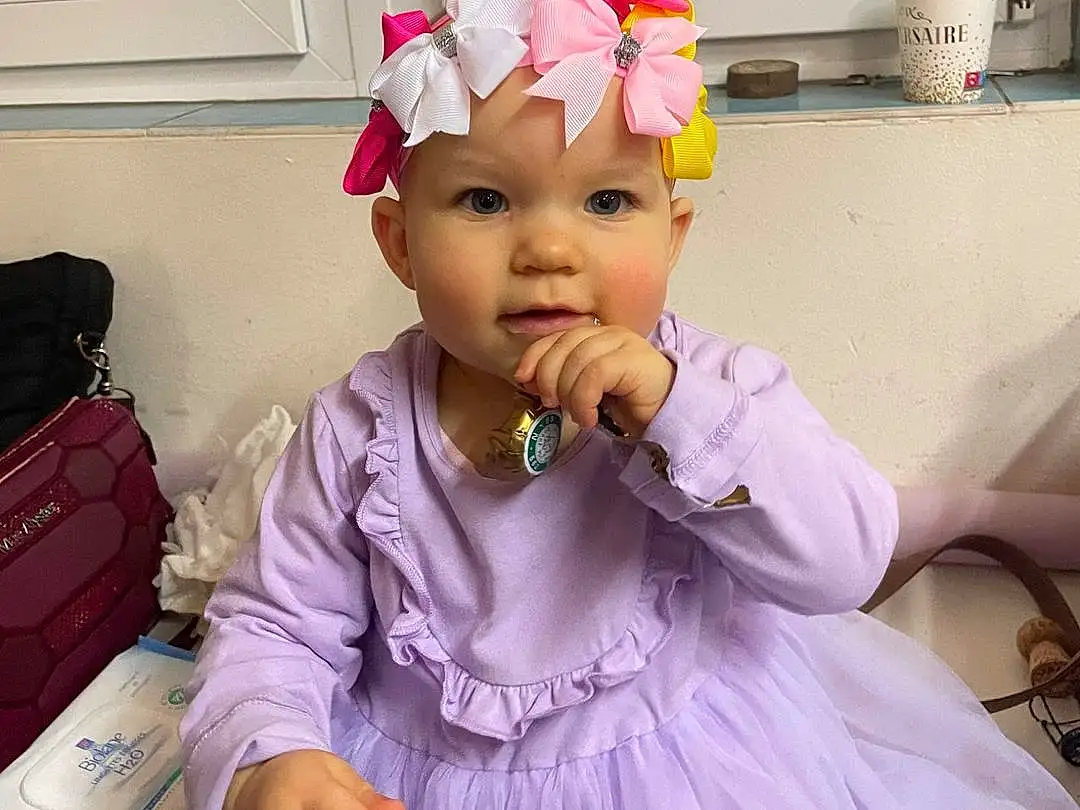 Dress, Purple, Baby & Toddler Clothing, Luggage And Bags, Rose, Happy, Backpack, Bambin, Baby, Headpiece, Bag, Headband, Chapi Chapo, Enfant, Event, Magenta, Fashion Accessory, Hair Accessory, Baggage, Déguisements, Personne, Headwear