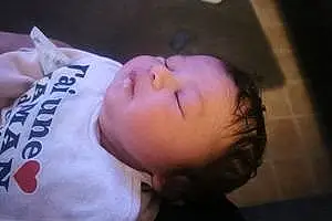 Prénom bébé Sanaa