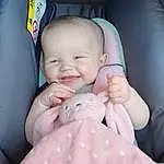 Joue, Sourire, Peau, Head, Comfort, Baby, Baby & Toddler Clothing, Happy, Rose, Finger, Bambin, Flash Photography, Enfant, Baby In Car Seat, Fun, Car Seat, Lap, Thumb, Personne, Joy