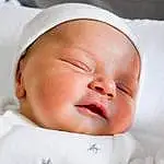 Baby, Enfant, Visage, Facial Expression, Peau, Nez, Head, Sleep, Joue, Baby Sleeping, Bedtime, Mouth, Lip, Close-up, Sieste, Naissance, Bambin, Accouchement, Personne