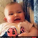 Nez, Visage, Joue, Sourire, Peau, Lip, Chin, Mouth, Eyebrow, Yeux, Facial Expression, Textile, Happy, Gesture, Finger, Baby & Toddler Clothing, Cool, Personne