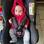 Baby Carriage, Car Seat, Enfant, Rose, Baby In Car Seat, Bambin, Car Seat Cover, Baby Products, Comfort, Baby, Seat Belt, Personne, Headwear
