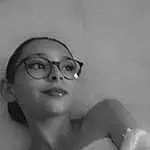 Lunettes, Lip, Vision Care, Sourire, Jaw, Flash Photography, Eyelash, Gesture, Eyewear, Black-and-white, Noir & Blanc, Monochrome, Happy, Selfie, Chest, Trunk, Fun, Barechested, Room, Vintage Clothing