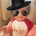 Clothing, Lunettes, Vision Care, Goggles, Sunglasses, Chapi Chapo, Eyewear, Sun Hat, Sleeve, Orange, Fedora, Rose, Finger, Headgear, Cool, Costume Hat, Happy, Cowboy Hat