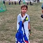 Leisure, Recreation, Knee, Sports Uniform, Herbe, Electric Blue, Fun, Sports, Competition Event, Shorts, Carmine, Player, T-shirt, Sportswear, Play, Elbow, Enfant, Sourire, Personne